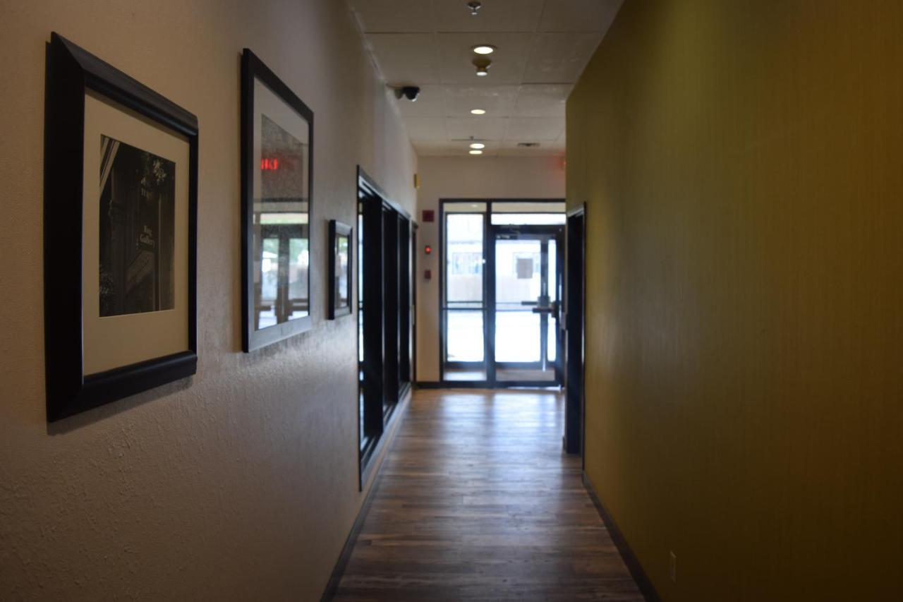 Venture Inn Hotel Saskatoon Ngoại thất bức ảnh